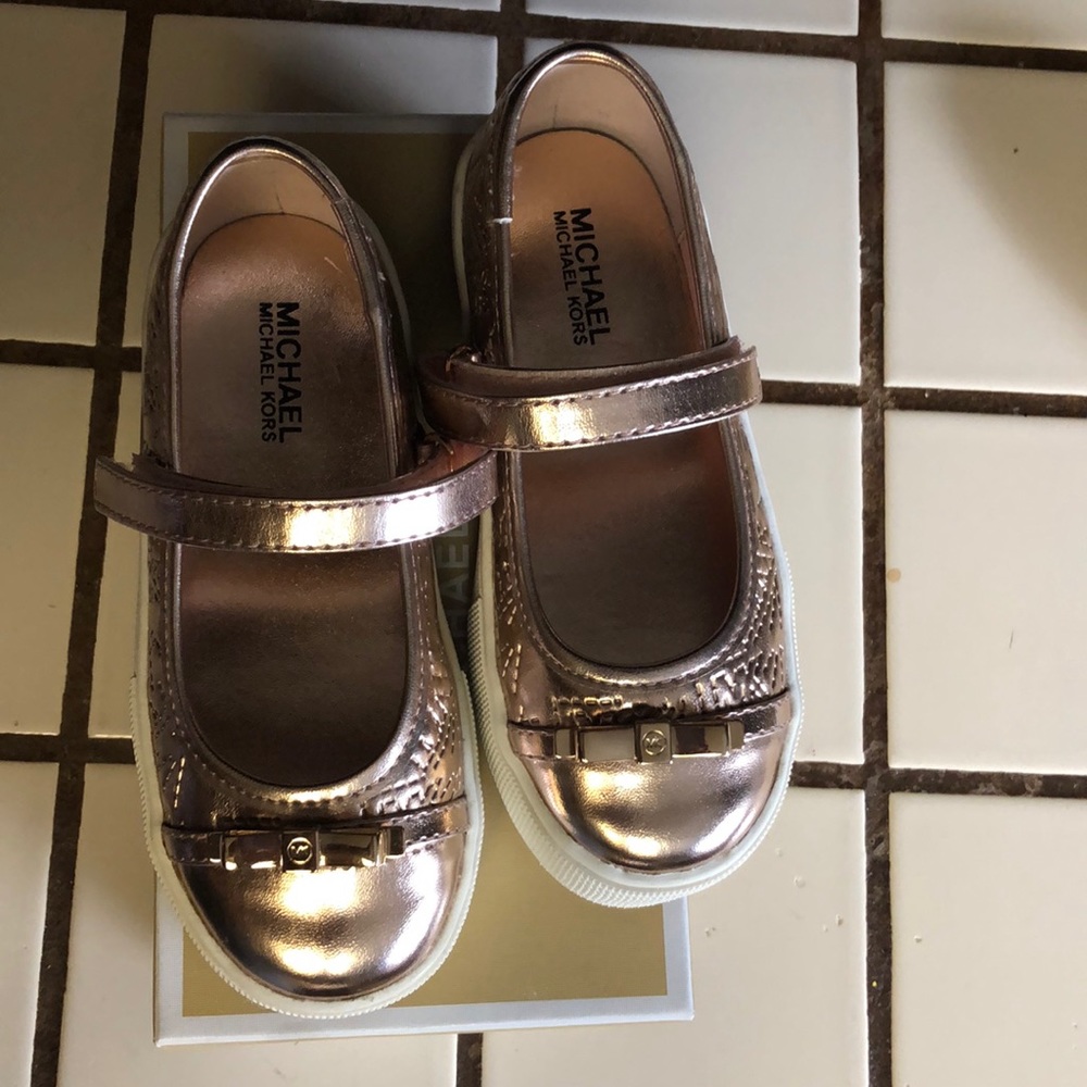 Girls MK shoes New.